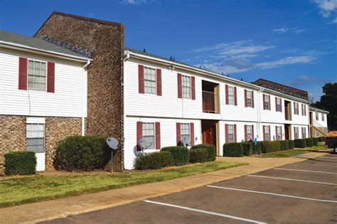 hunter oaks clinton ms|hunter oaks apartments jackson ms.